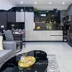 Awesome In Σπίτι διακοπών *